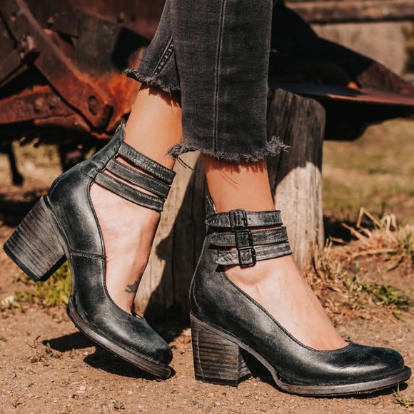 Freebird by Steven Shoes - NWOB Freebird by Steven Randi Heels Black Leather Size 9 - Worn once in house